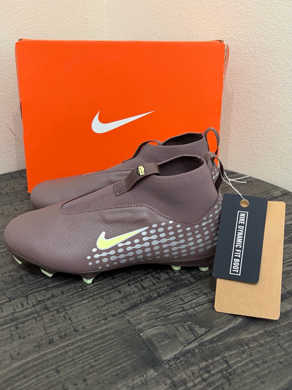 🚨BRAND NEW Nike Kids Kylian Mbappé Soccer Cleats🚨